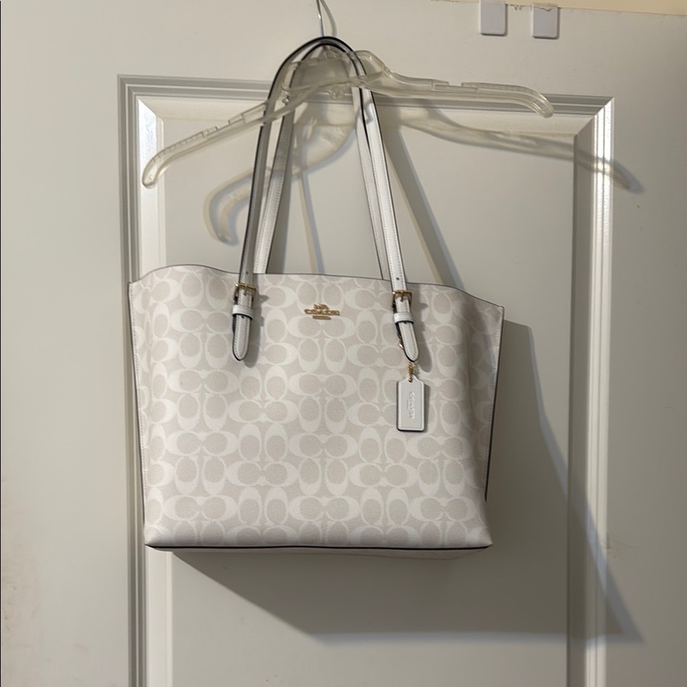Coach White Classic Tote Bag